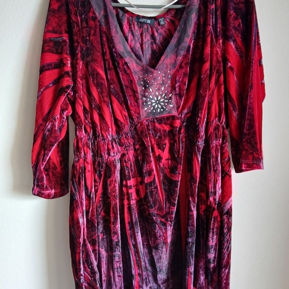 Apt.9 Velvet Baby Doll Style Tunic Shirt 1X Red Vampy Velour Y2K Grunge - Picture 2 of 11